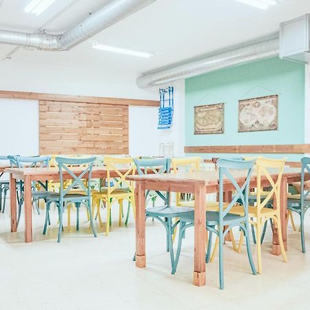 Albergue Aloxa Hostel 폰테베드라 외부 사진