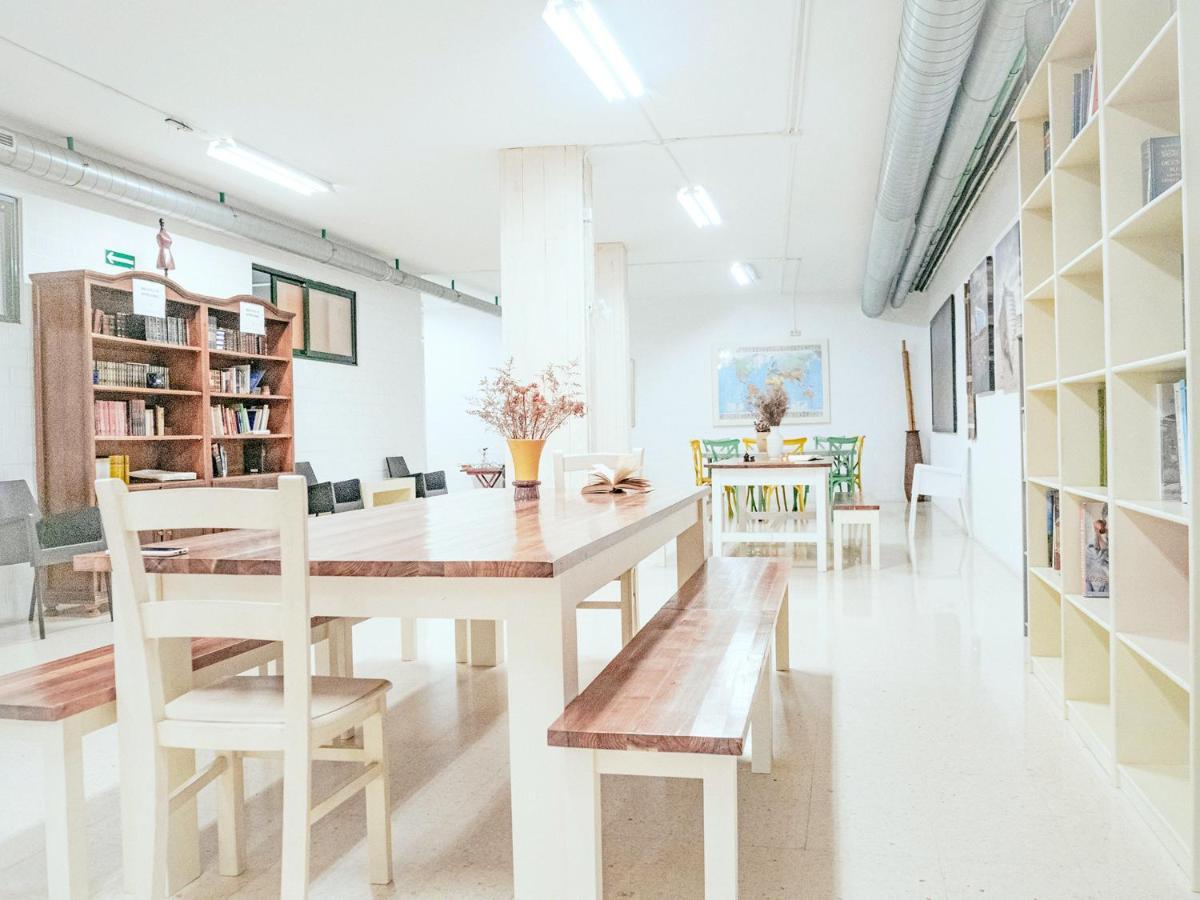Albergue Aloxa Hostel 폰테베드라 외부 사진